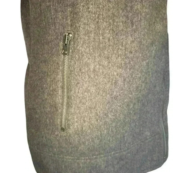 Banana Republic Vest Gray, Wool, Zip Close Pockets Size M.  D45 - Picture 3 of 9